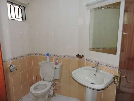 4 Bed Townhouse with Walk In Closet at Shanzu Road image 2