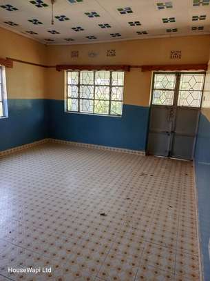 3 bedroom own compound at Kiratina, Nakuru image 5