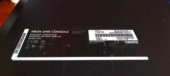 Xbox one comes with one controller and a free game image 8