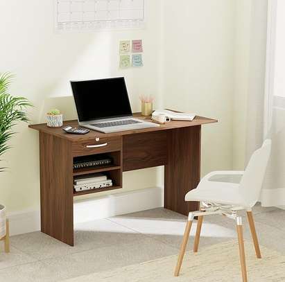 Elegant 3-Drawer Study & Writing Desk image 1