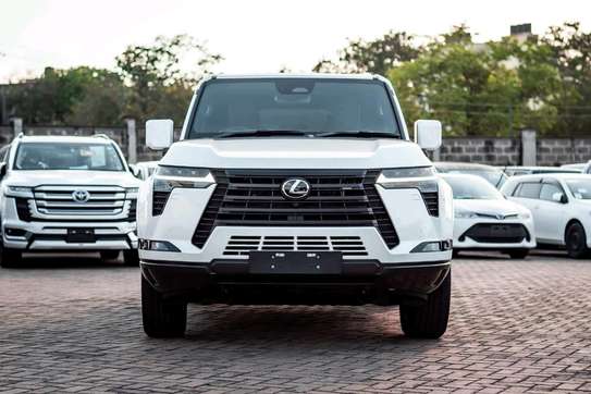 Lexus GX550 2024 zero mileage image 1