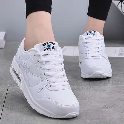 fashion sneakers for ladies image 4