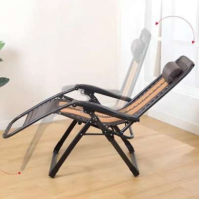 Home Chairs: Modern Outdoor Chair With Headrest image 4