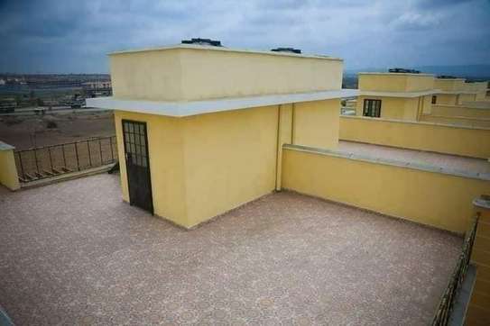 4bedroom plus dsq townhouse for sale in Athi River image 11