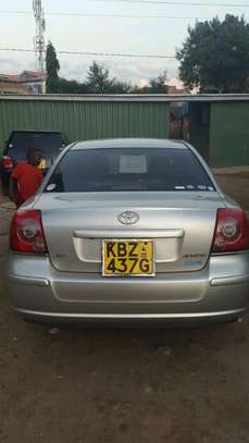 Quick sale clean Toyota Avensis image 3
