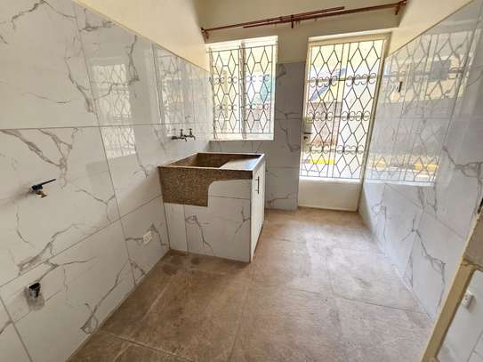 5 Bed House with En Suite at Loresho image 3