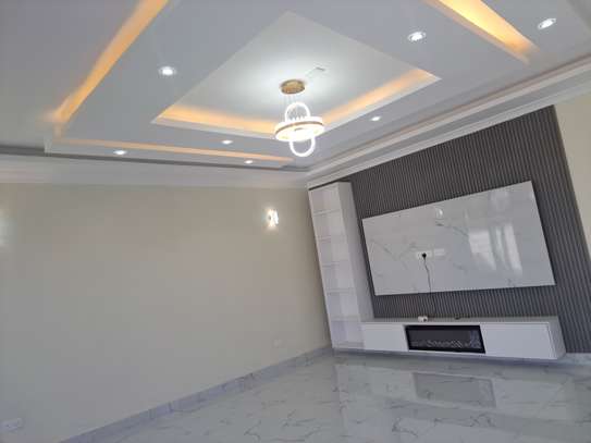 4 Bed House with En Suite at Varsityville Estate image 6