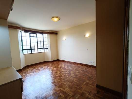 4 Bed Apartment with Borehole at Rhapta Rd image 9