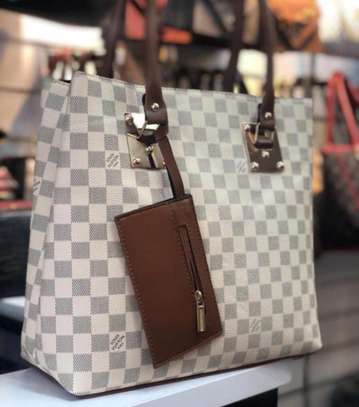 Top Quality LV Handbags image 5