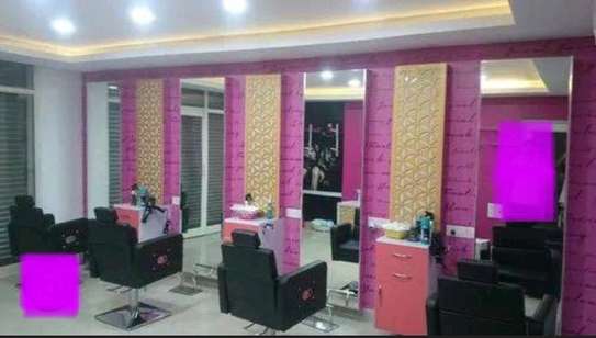 Operating salons for sale Kimathi street Nairobi image 1