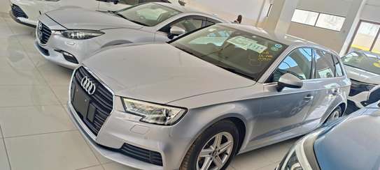 AUDI A3 TFSI 2018 Silver image 3