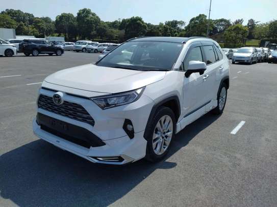 Toyota RAV4 2019 image 1