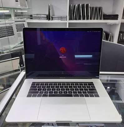Macbook Pro 2017 laptop image 1