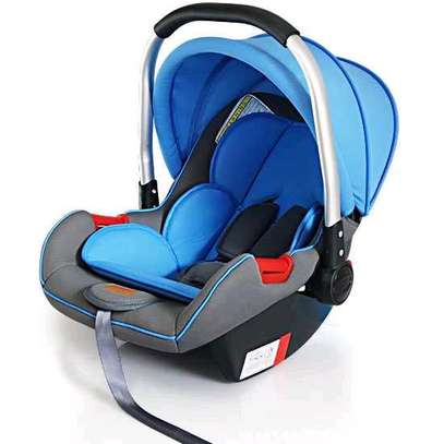 3 in 1 Carseat image 2