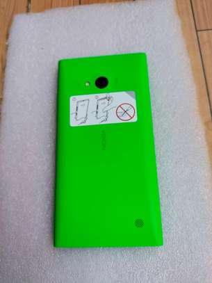 Nokia Lumia 735 Black and Green image 5