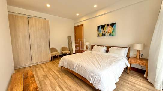 Furnished 3 Bed Apartment with En Suite in Parklands image 9