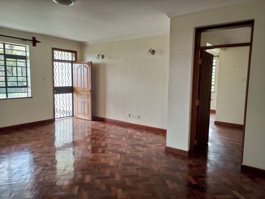 4 Bed Townhouse with Gym in Kitisuru image 10