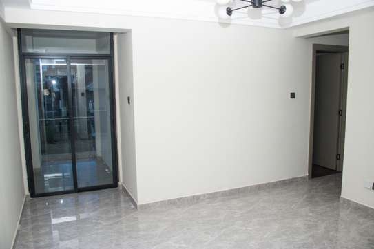 2 Bed Apartment with En Suite at Kindaruma Rd image 6