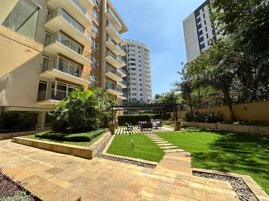 Serviced 3 Bed Apartment with En Suite at Kileleshwa image 11
