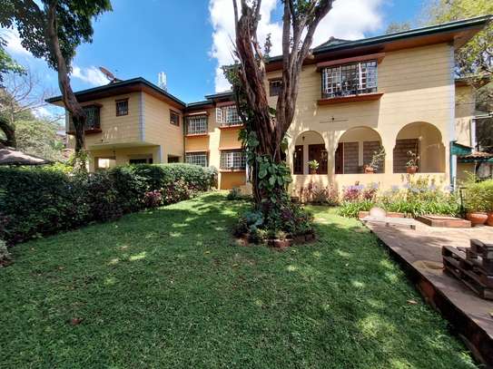 4 Bed Townhouse with En Suite at Muthangari Drive image 17