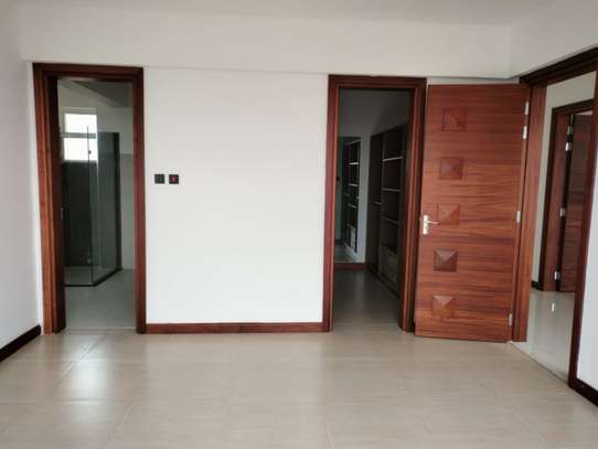 4 Bed Apartment with En Suite at General Mathenge image 12
