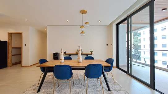 Serviced 3 Bed Apartment with En Suite in Spring Valley image 6