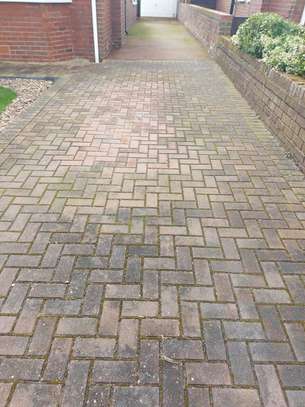 ROOF CLEANING & PAVEMENTS CLEANING image 15