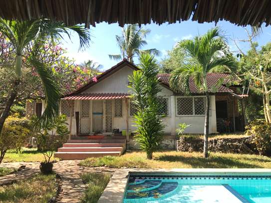 2 bedroom house for sale in Malindi near Marine Park Beach image 4