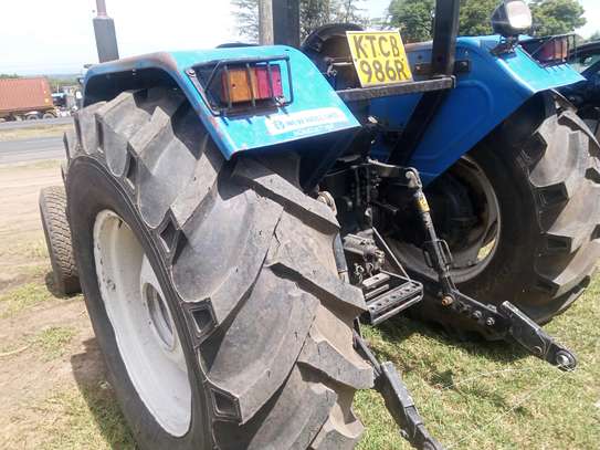 New Holland TT75 tractor image 2