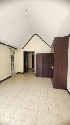4 Bed Townhouse with En Suite at Langata image 38