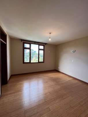 3 Bed Apartment with En Suite at Riverside Drive image 35