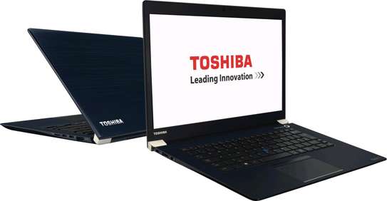 Toshiba tecra x40 image 2