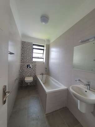 5 Bed Townhouse with En Suite at Five Star Road image 17