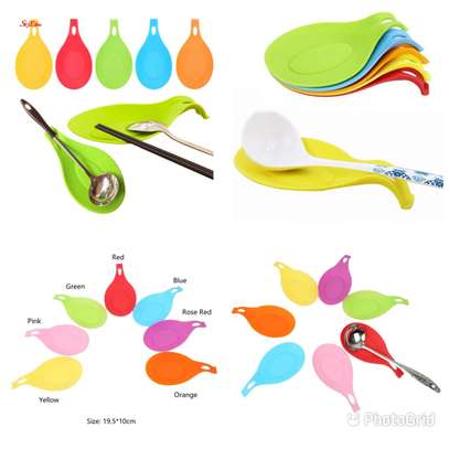 Kitchen Silicone spoon rest image 1