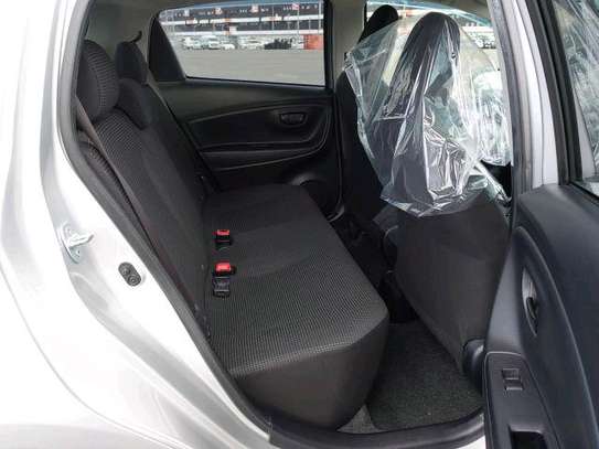 Silver VITZ KDL (MKOPO/HIRE PURCHASE ACCEPTED) image 6