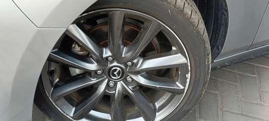 Mazda 3 Axela hatchback Diesel Silver 2019 image 4