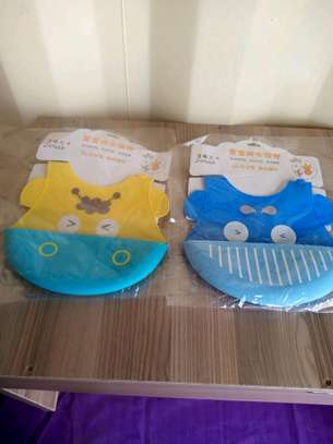 Silicone baby feeder image 1