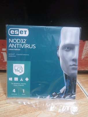 Eset Multidevice Antivirus: 4 User image 1