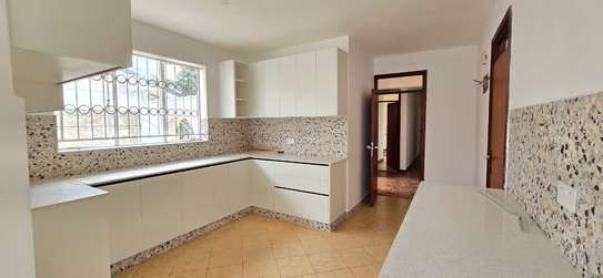 4 Bed House with En Suite in Runda image 38