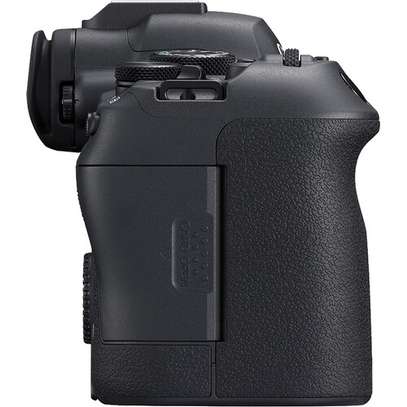Canon EOS R6 Mark II Mirrorless Camera image 6