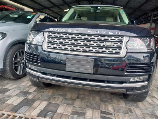 RANGE ROVER VOGUE NEW IMPORT. image 11