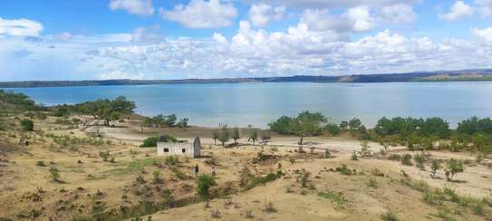 2-hectare beachfront land in Kilifi for Sale image 2