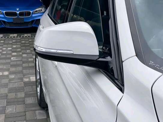 BMW 320d 2016 IM Sport white image 5