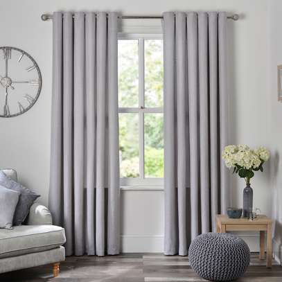 linen curtains. image 1