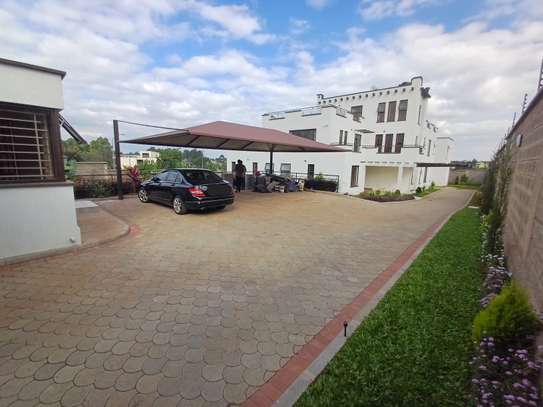 7 Bed Villa with En Suite in Runda image 11