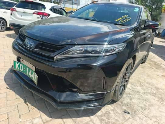 Toyota Harrier falcon edition turbo image 4