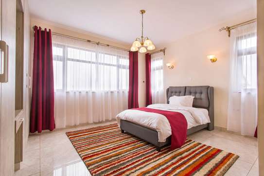 4 Bed Villa with En Suite in Mombasa Road image 8