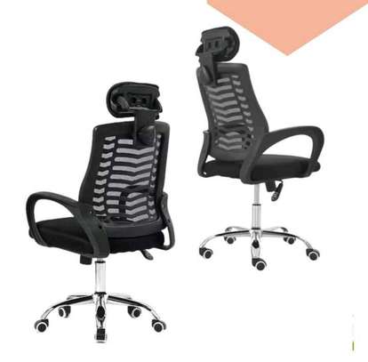 Ergonomic office chair C1 image 1