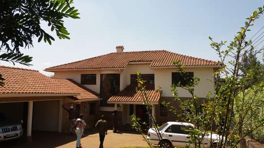 5 Bed Townhouse with En Suite at Runda Meadows image 38