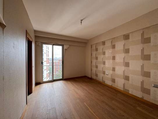 3 Bed Apartment with En Suite in Kileleshwa image 20